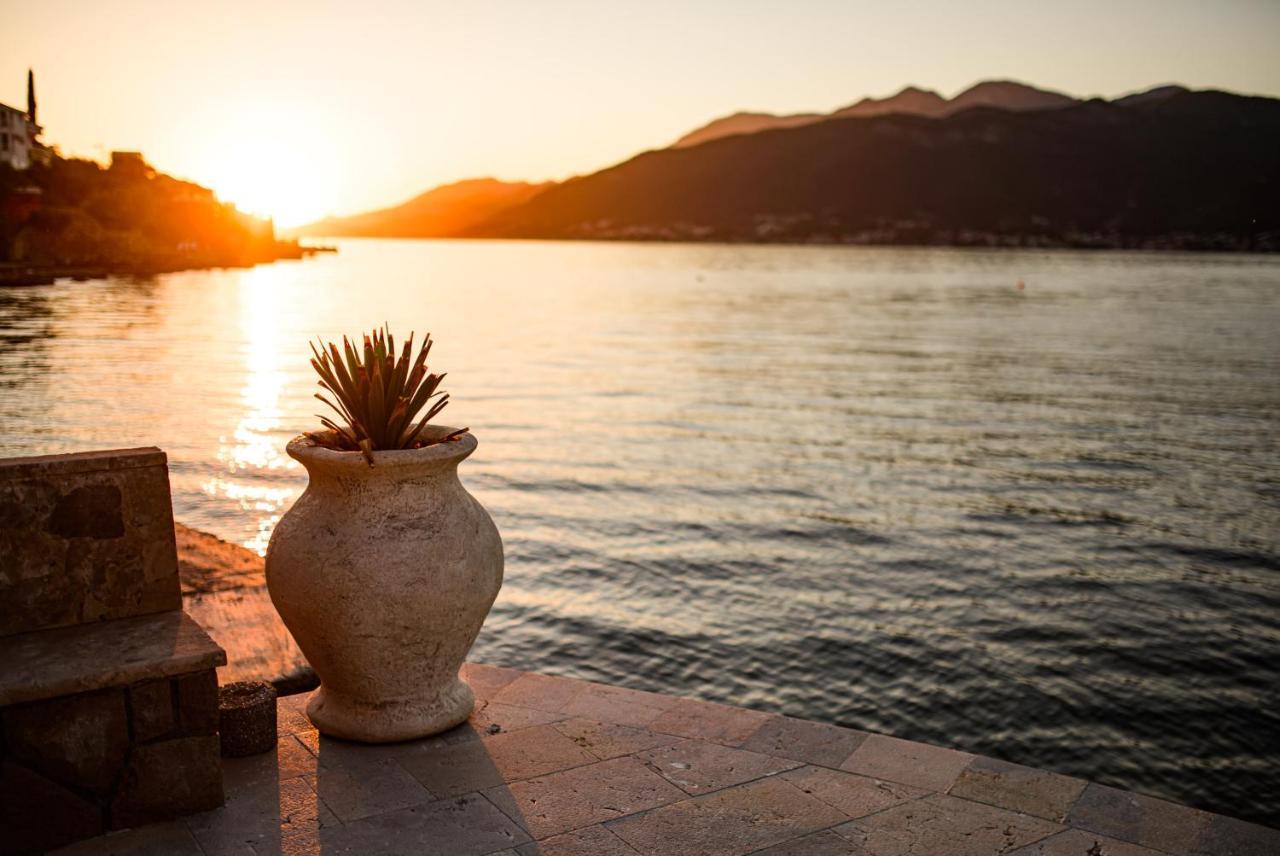 Apartments Ponta Krasici Tivat Exterior photo