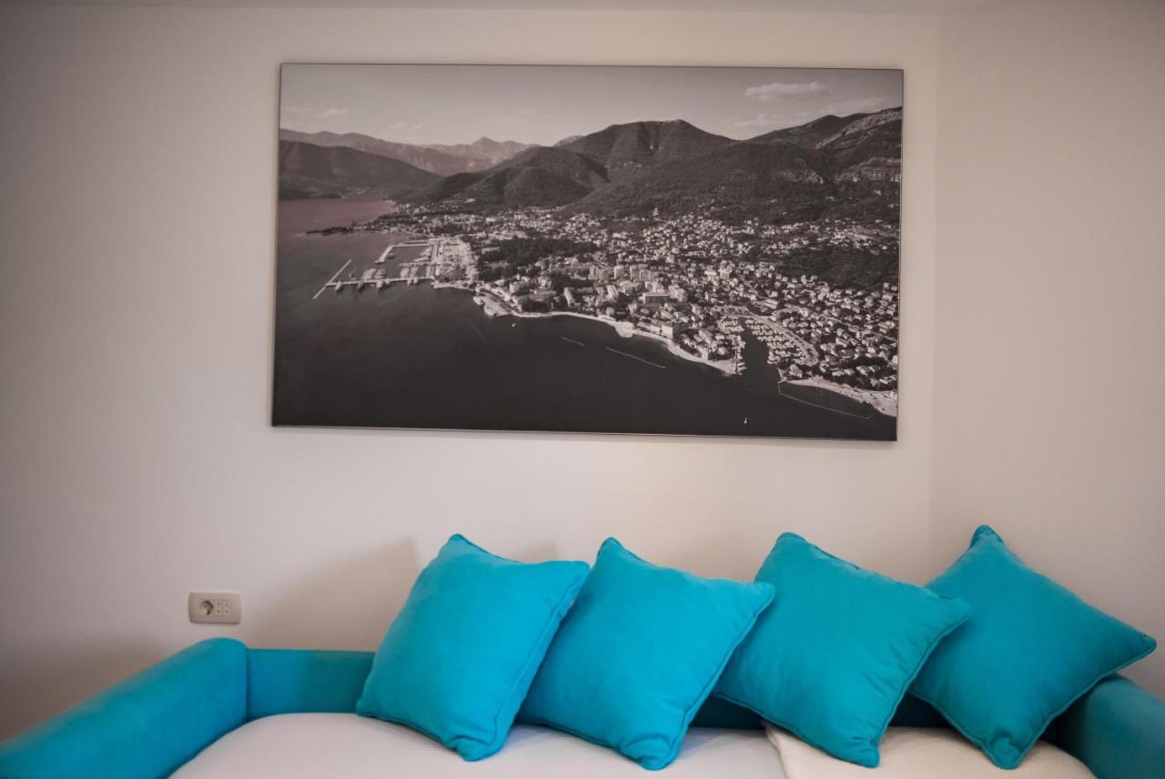Apartments Ponta Krasici Tivat Exterior photo
