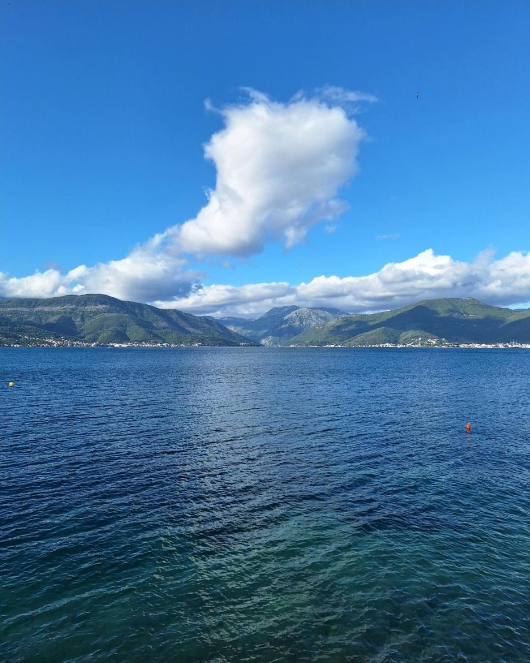 Apartments Ponta Krasici Tivat Exterior photo